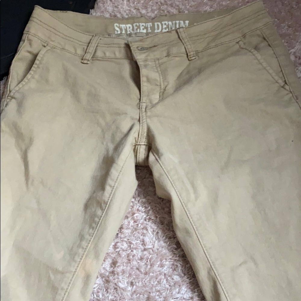 khaki skinny jeans